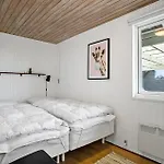 Feriehus 2 Bedroom Amazing In *