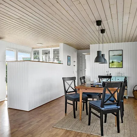 Lovely Home In Bogense With House Sea View * Bogense